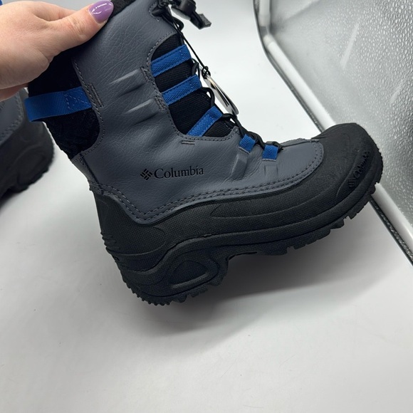 NWT Columbia Youth Unisex Bugaboot Celsius Waterproof Winter Boot Gray Blue 4 - Picture 12 of 12